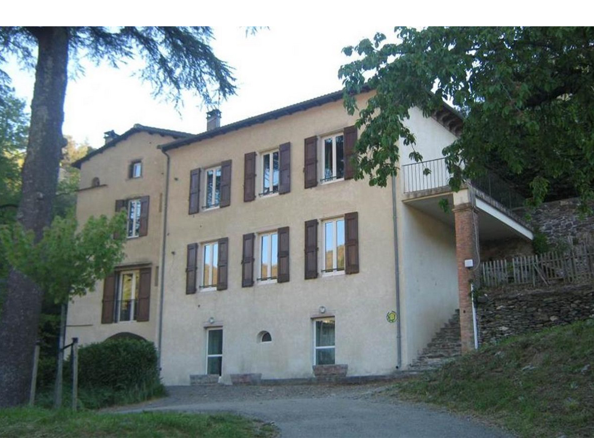 Chambres d'hôtes - Les écoles_Saint-André-de-Valborgne