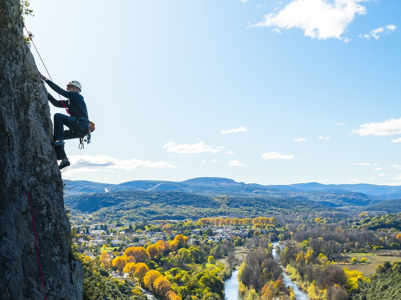 Escalade sur le Thaurac en Cévennes